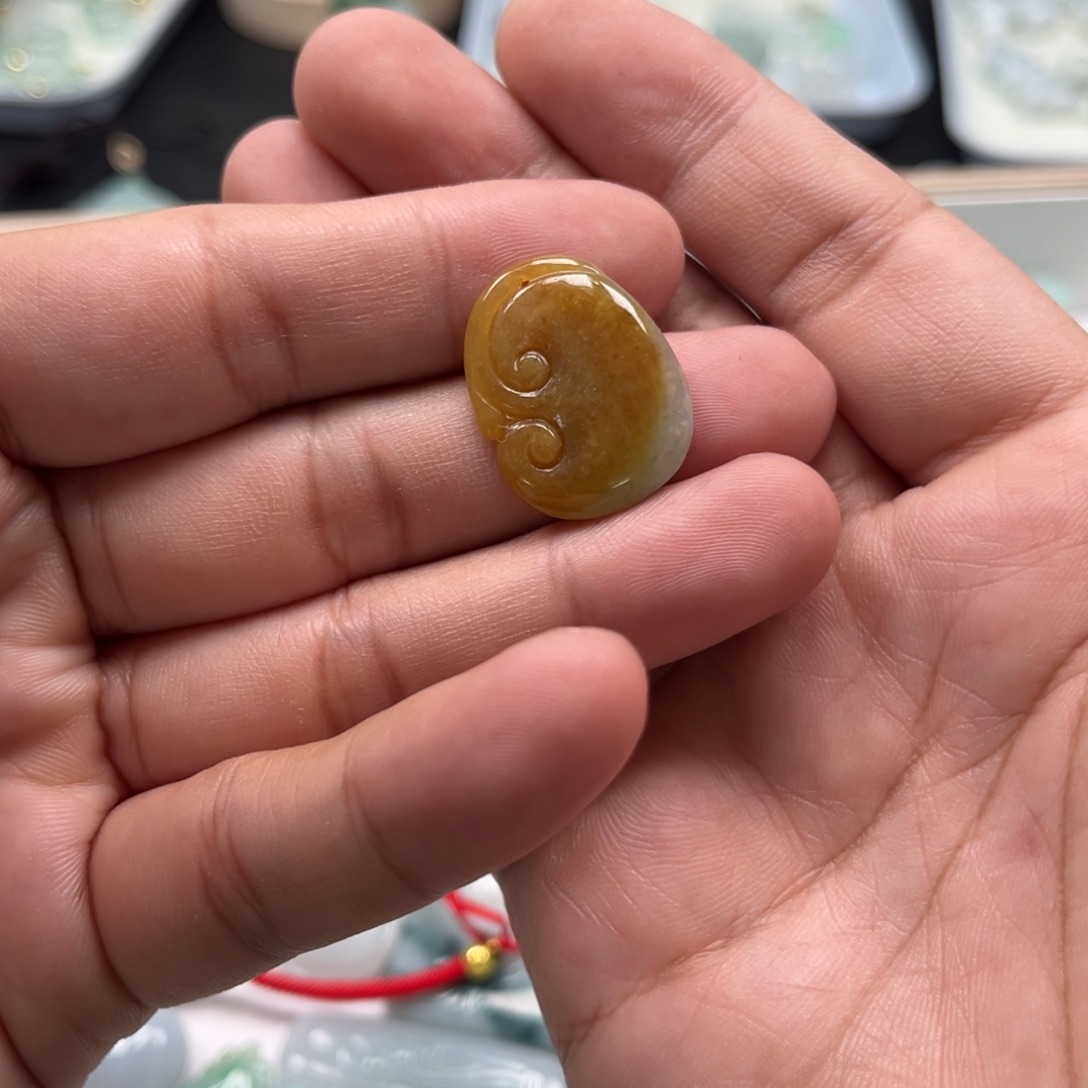 翡翠未镶嵌吊坠(不含链)天然翡翠A货