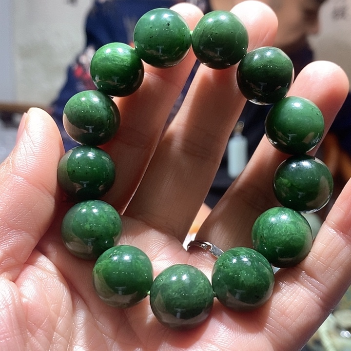 和田玉手串未镶嵌