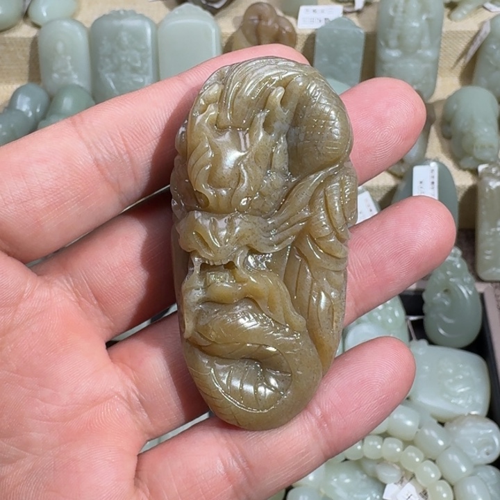 和田玉吊坠(不含链)未镶嵌