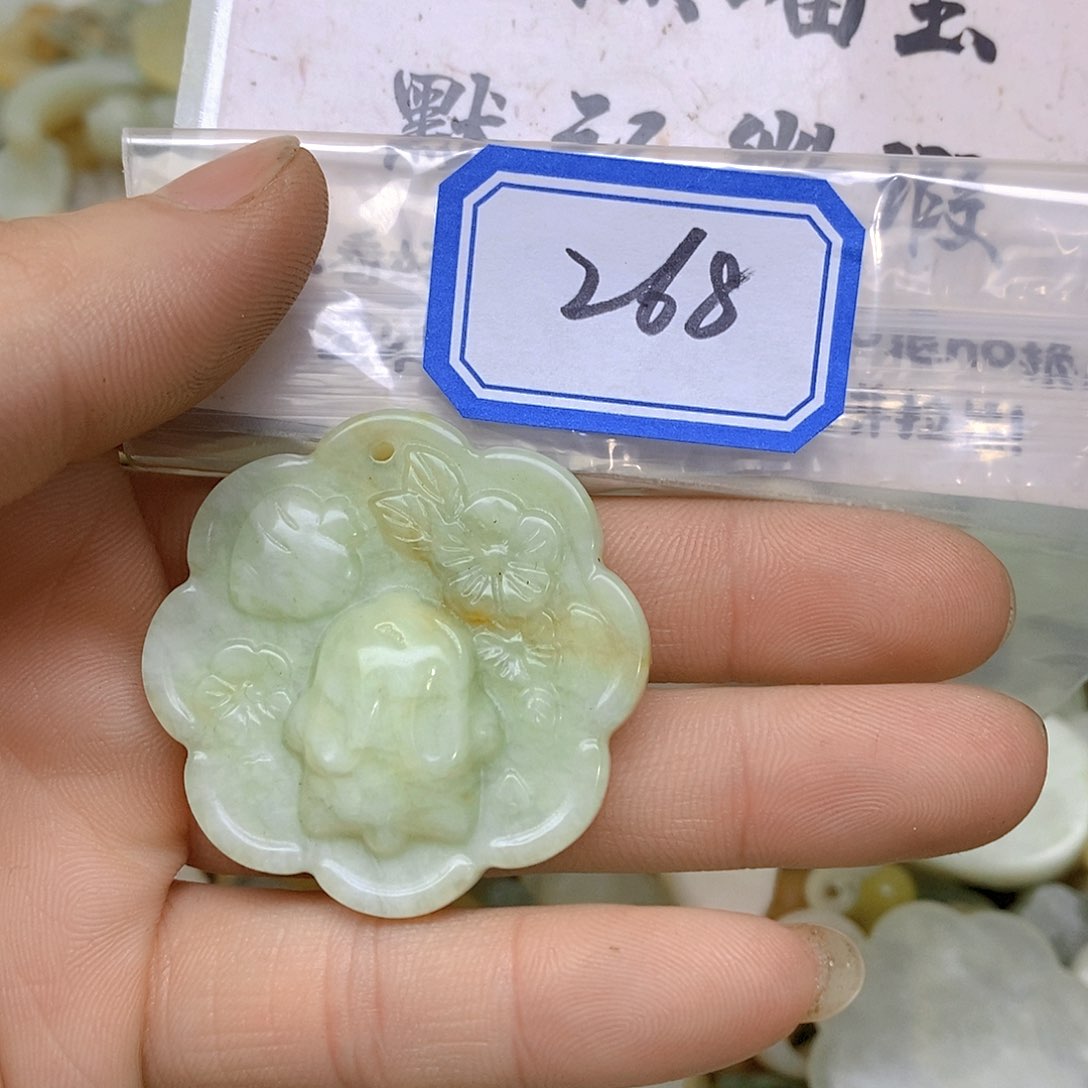 蛇纹石玉颈饰未镶嵌268