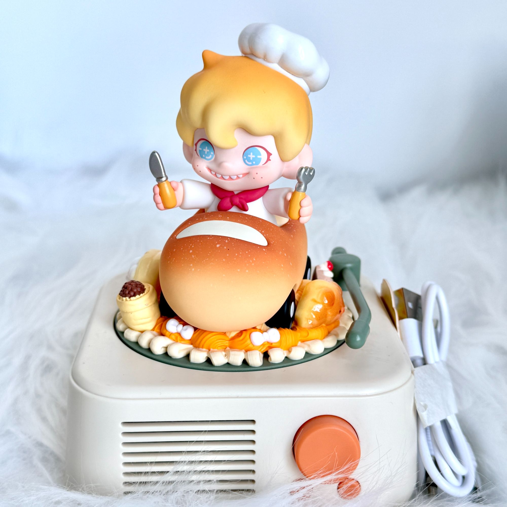 【二星直拍单】 奶油胶制品旋转音响 加湿器 等创意制品摆件网红