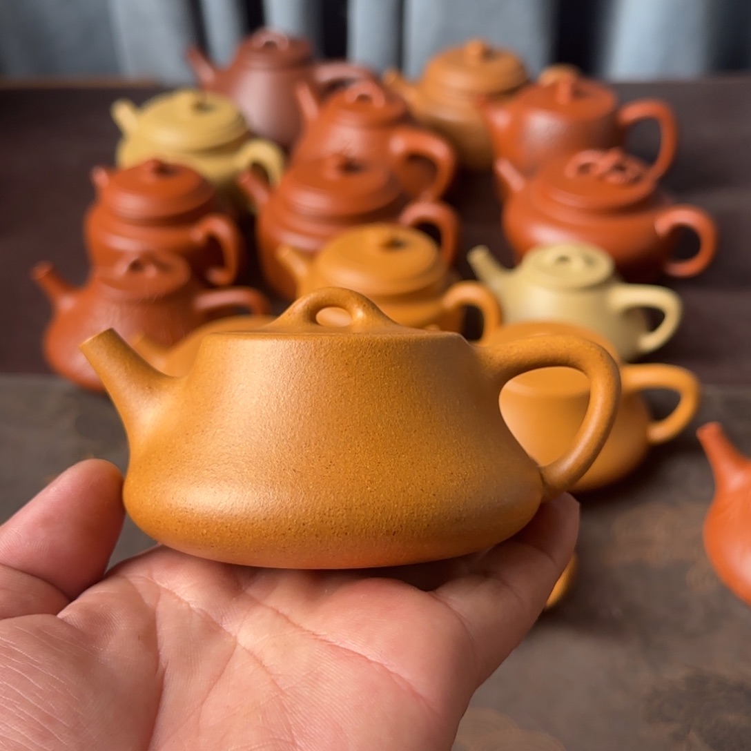 紫砂茶壶嘎*精挑老宕口黄金段础瓢170cc