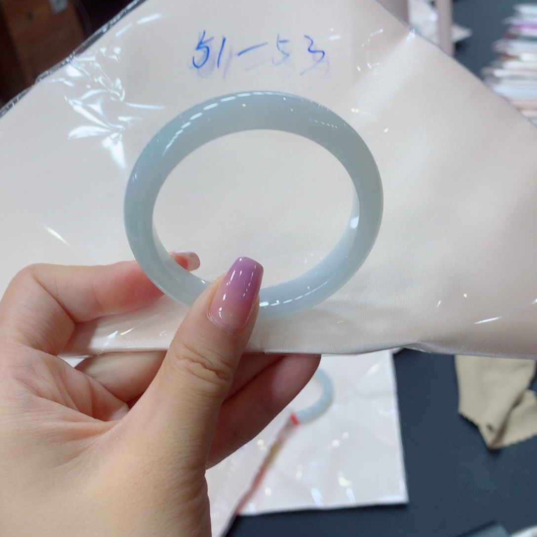 翡翠手镯未镶嵌买断