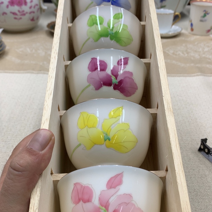 瓷片这点上架就卖