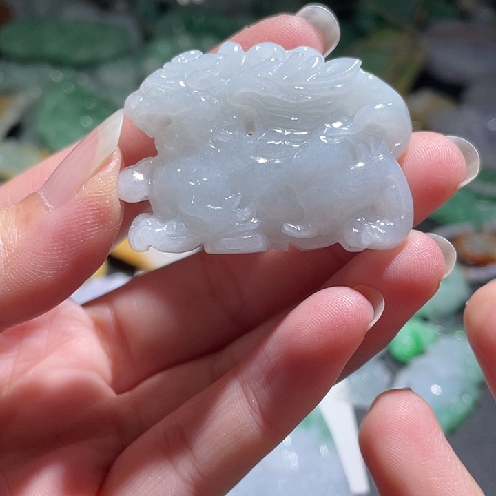 颈饰未镶嵌翡翠天