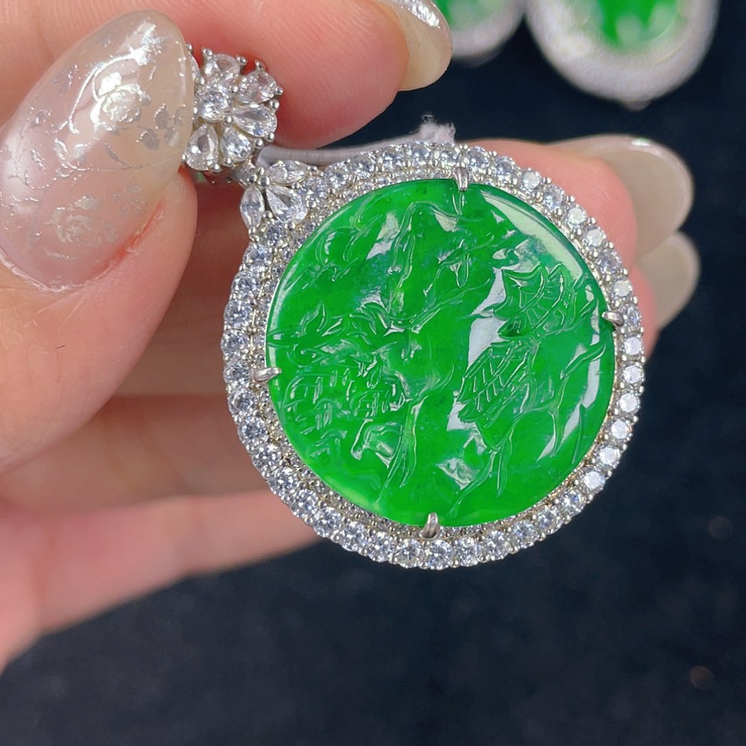 翡翠吊坠(不含链)银S925镶嵌