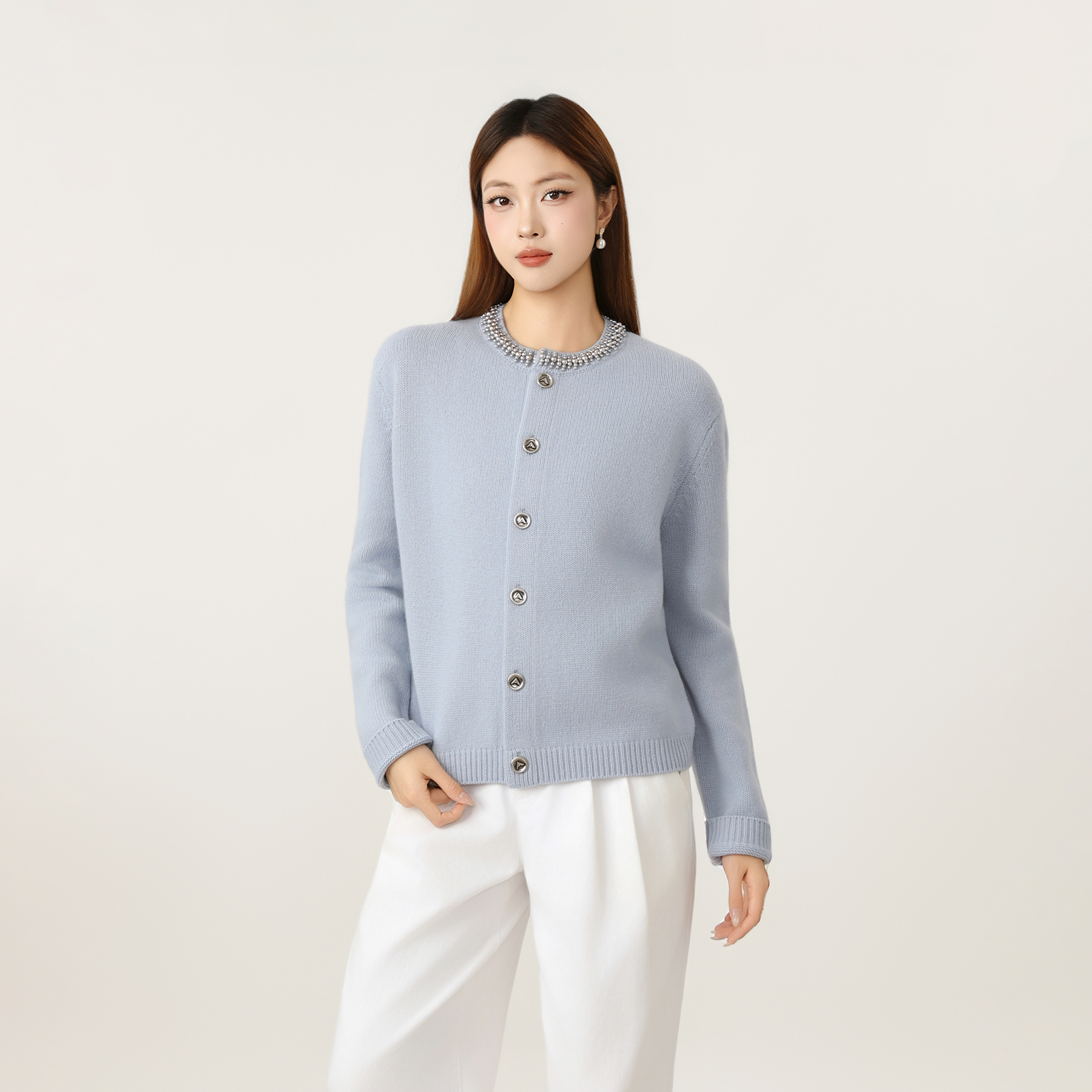 AMASS/阿玛施25秋冬新款时尚圆领钉珠设计轻奢开衫女针织衫548091