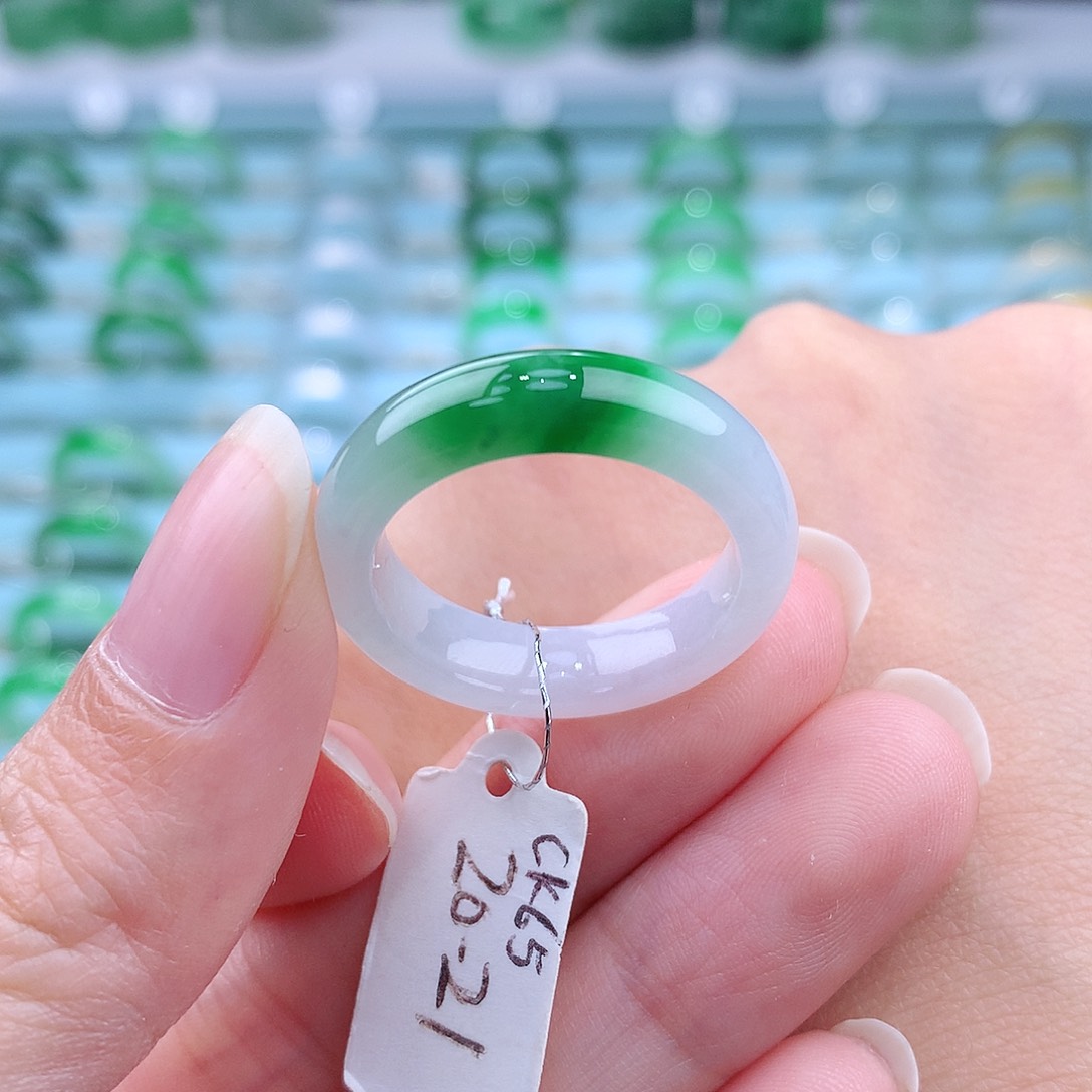 翡翠戒指未镶嵌缅甸翡翠A货