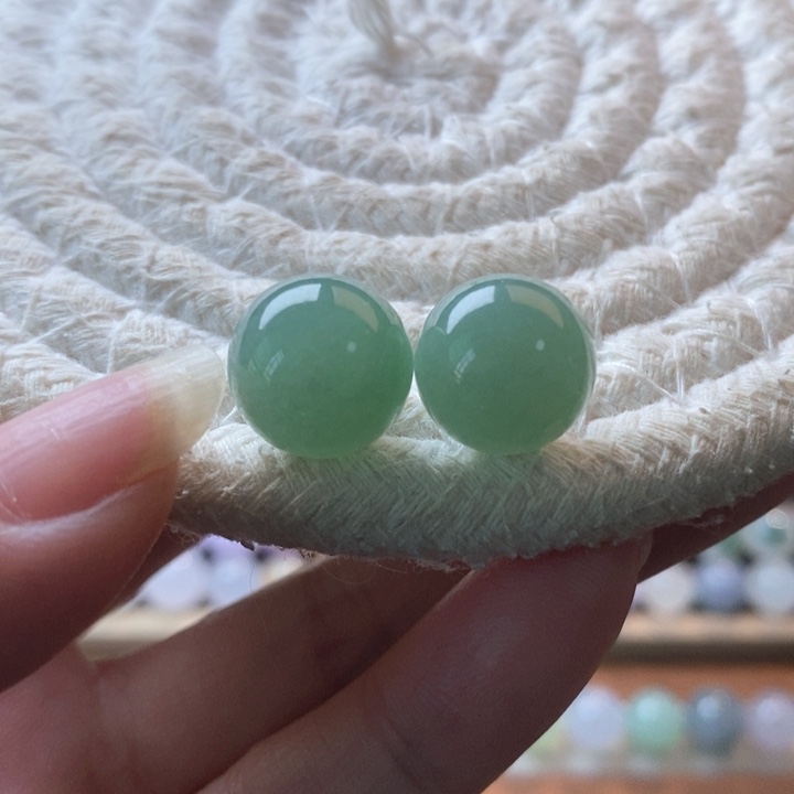未镶嵌定制翡翠满绿圆珠二选一