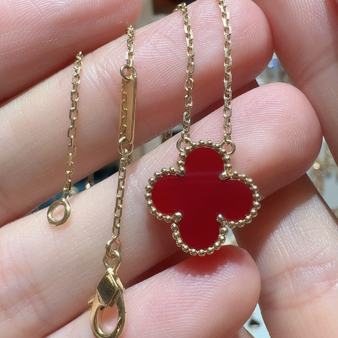 18K金镶嵌项链玛瑙/玉髓项链