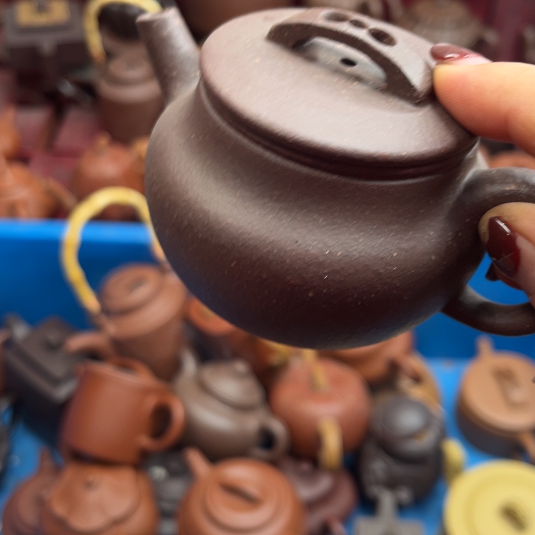 紫砂茶壶紫砂………………
