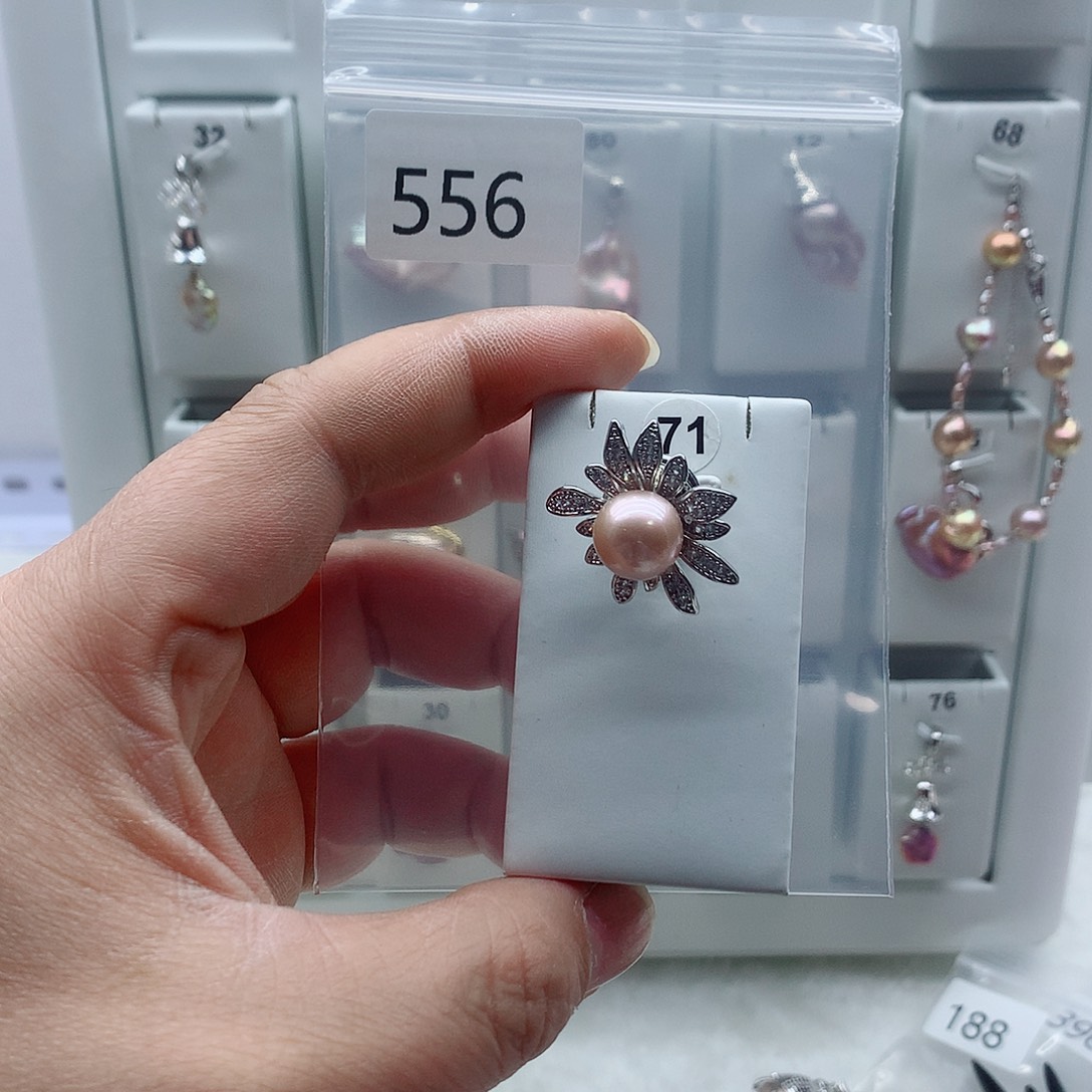 合金吊坠(不含链)淡水珍珠