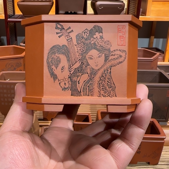 紫砂花盆金*狼全手工制作