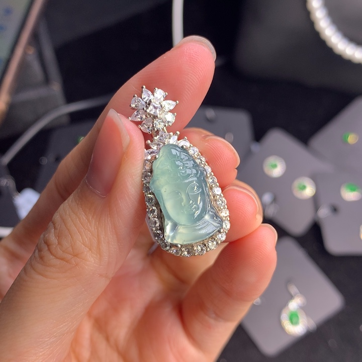 【闪购商品】翡翠银S925镶嵌吊坠(不含链)天然翡翠