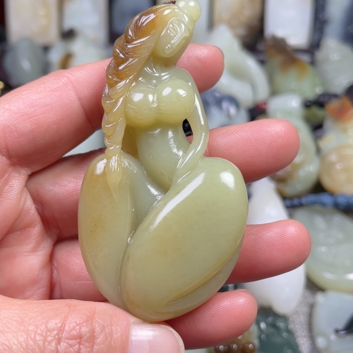 和田玉未镶嵌挂件