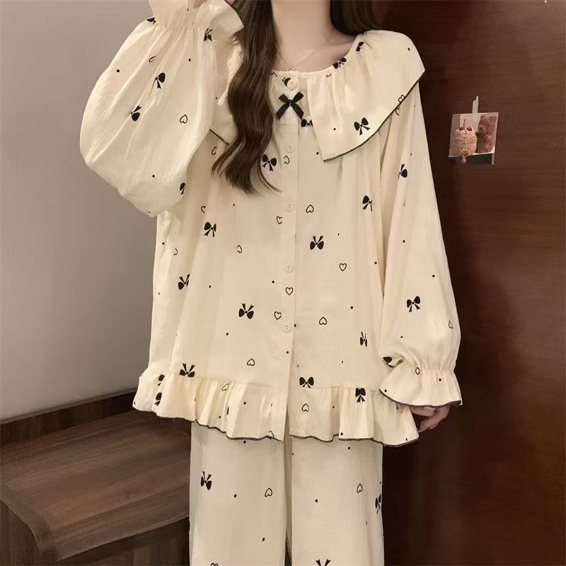 网红辣妹性感睡衣