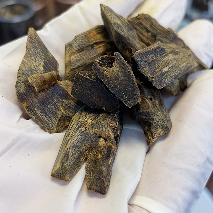 紫棋牛肉干老块料30克