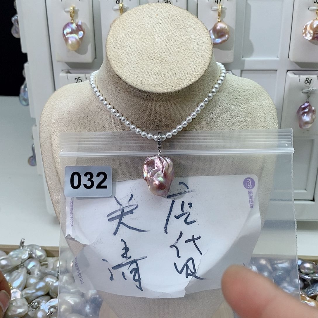 淡水珍珠颈饰合金