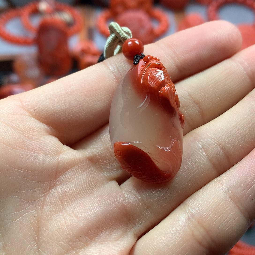 南红玛瑙冰飘连年有鱼未镶嵌