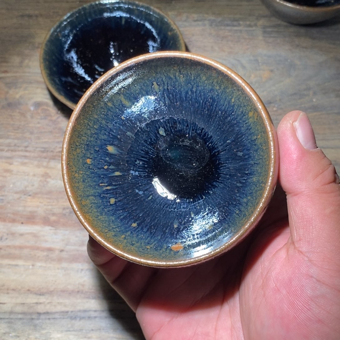 鸭****茶盏31。               