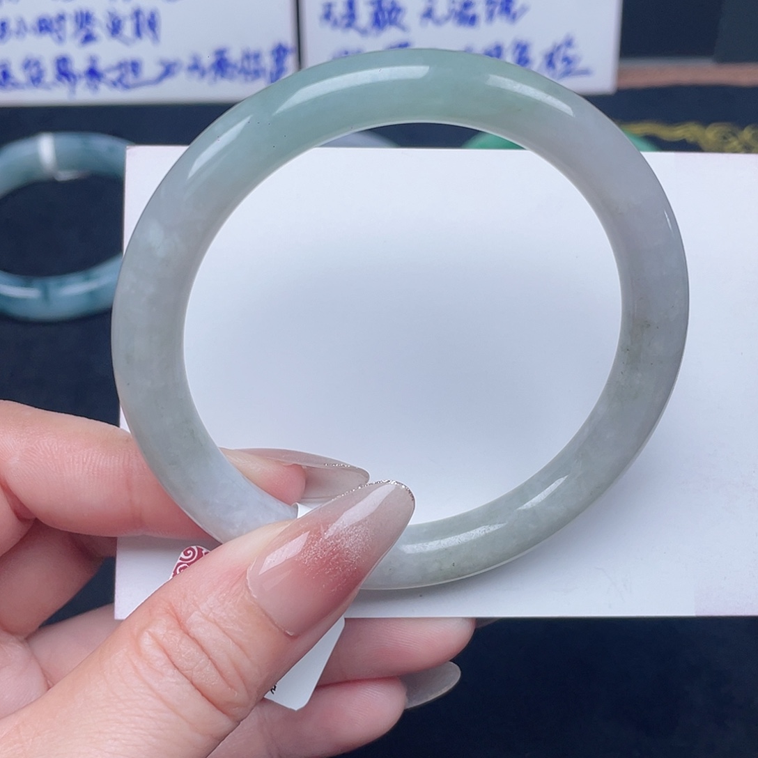 翡翠未镶嵌手镯006