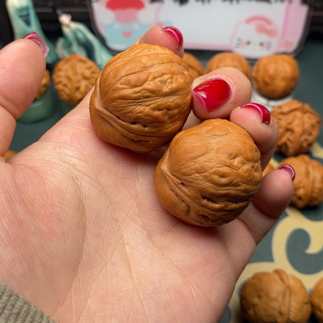 文玩核桃把件水晶蟾