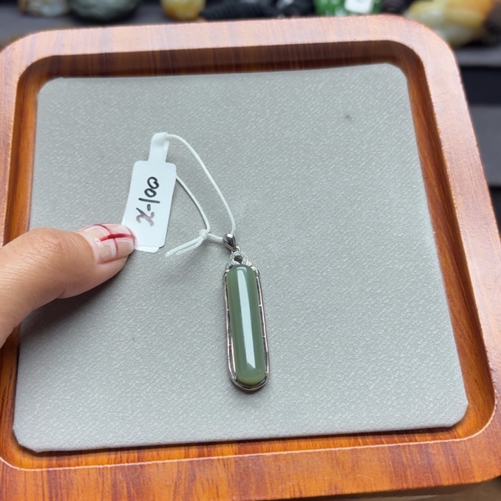 和田玉银S925镶嵌颈饰