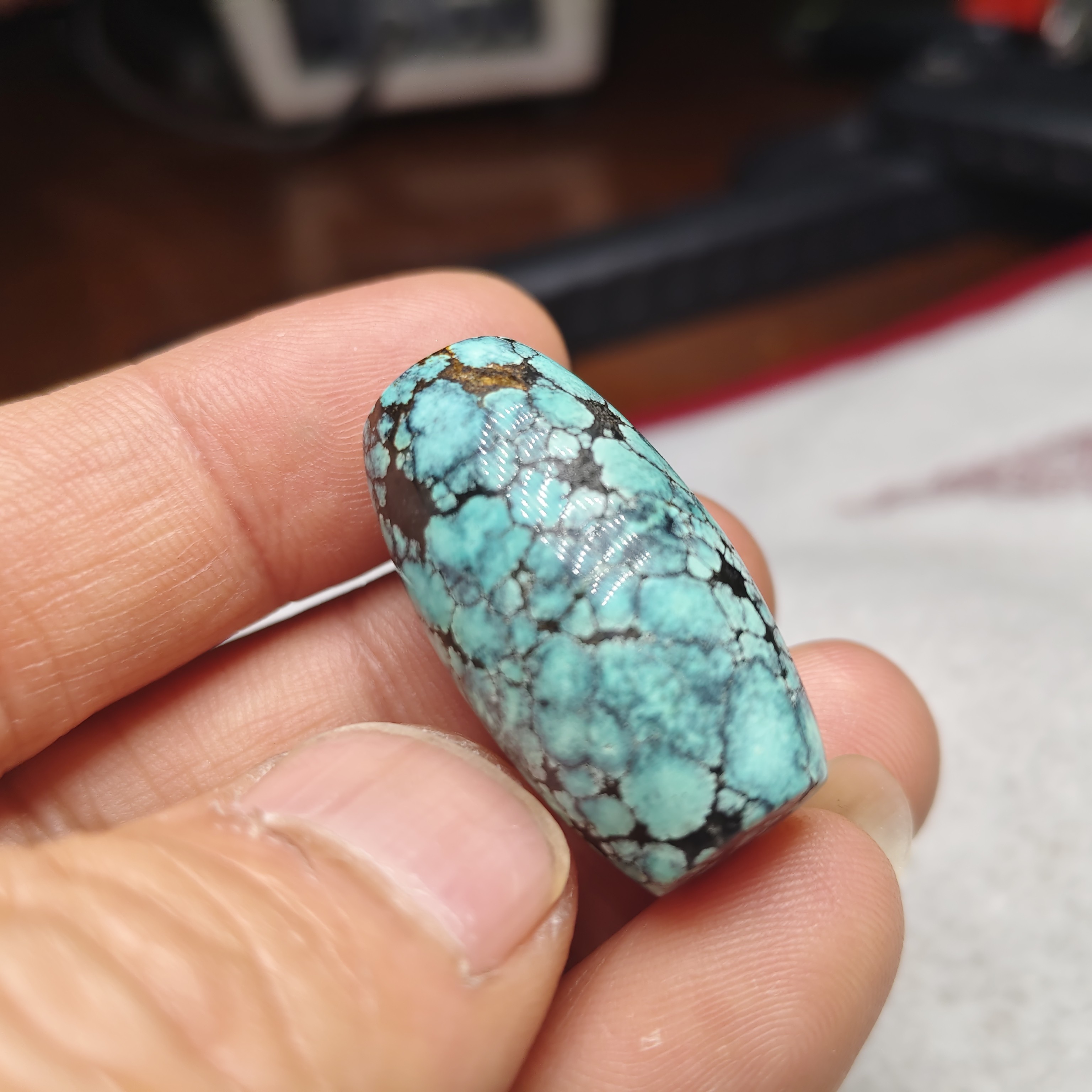 高瓷网花桶珠15.3克，绿松石