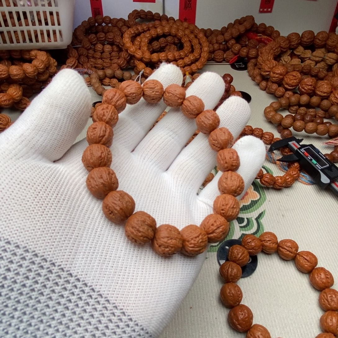 文玩核桃手串K****R福利1.3