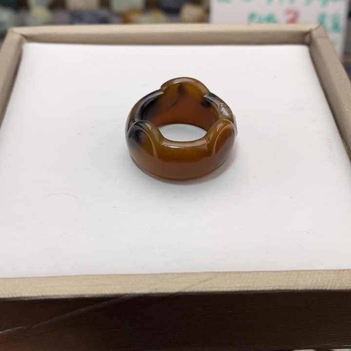 和田玉未镶嵌戒指