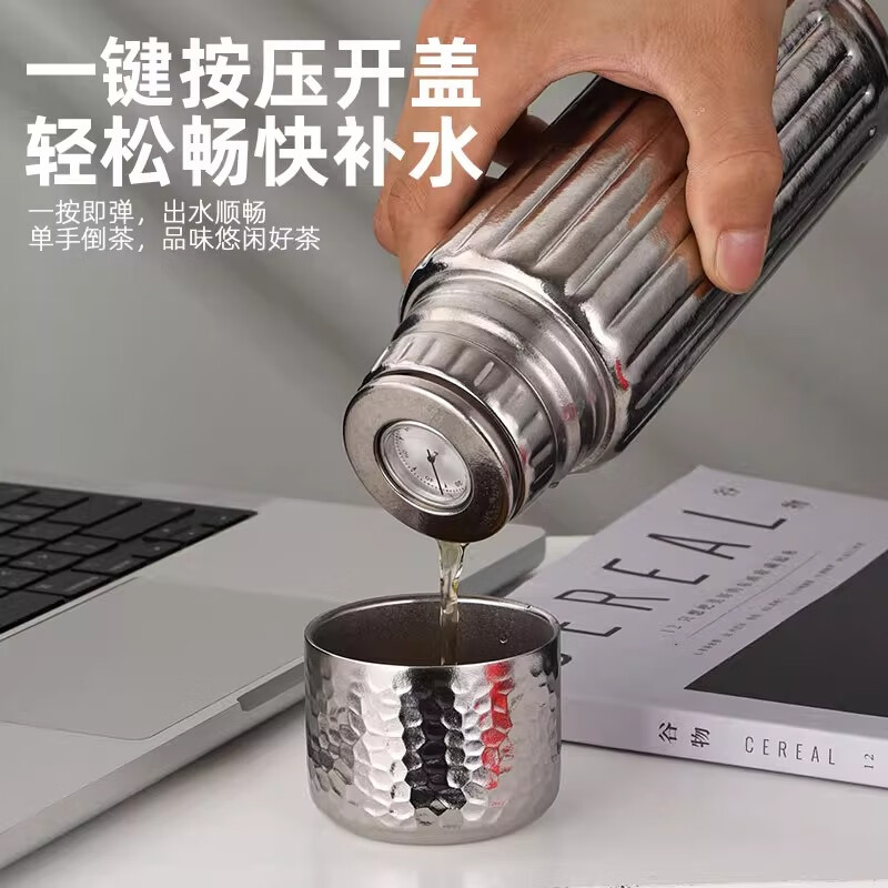 纯钛杯保温杯磁吸杯盖一键开盖机械温显商务生日礼物礼盒装银