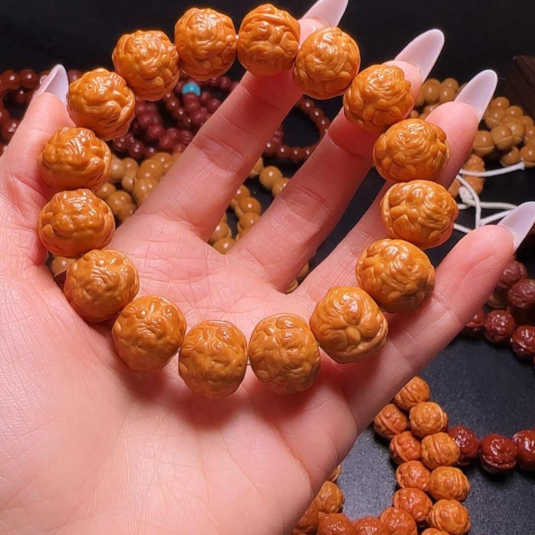 猴头核桃吊坠17大金蝉手串