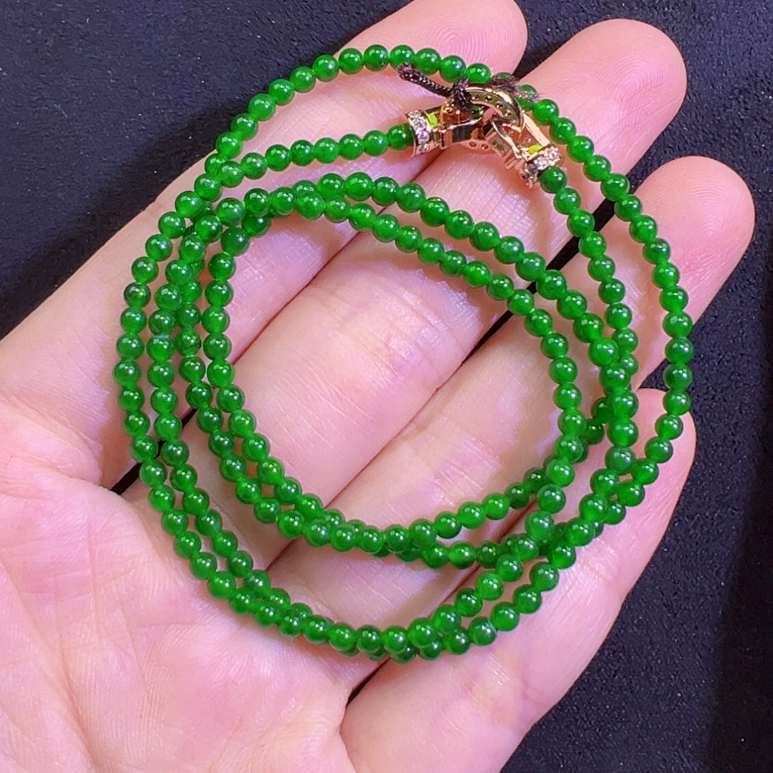 翡翠未镶嵌颈饰套链