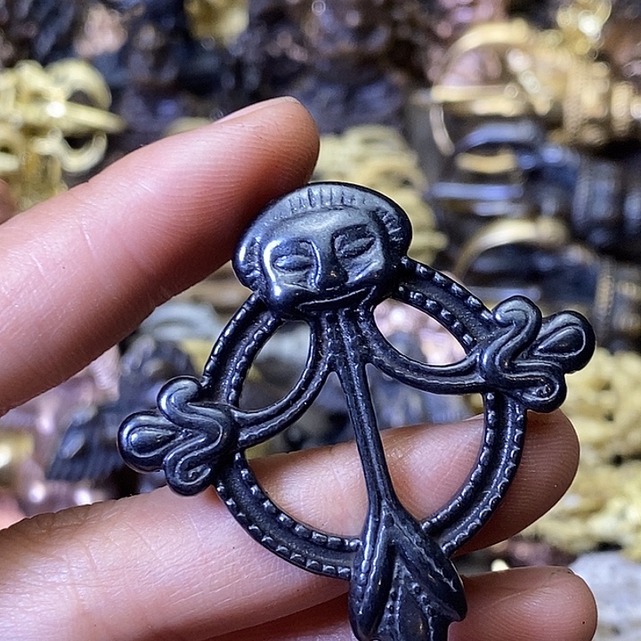 老铜不吸福利福利福利