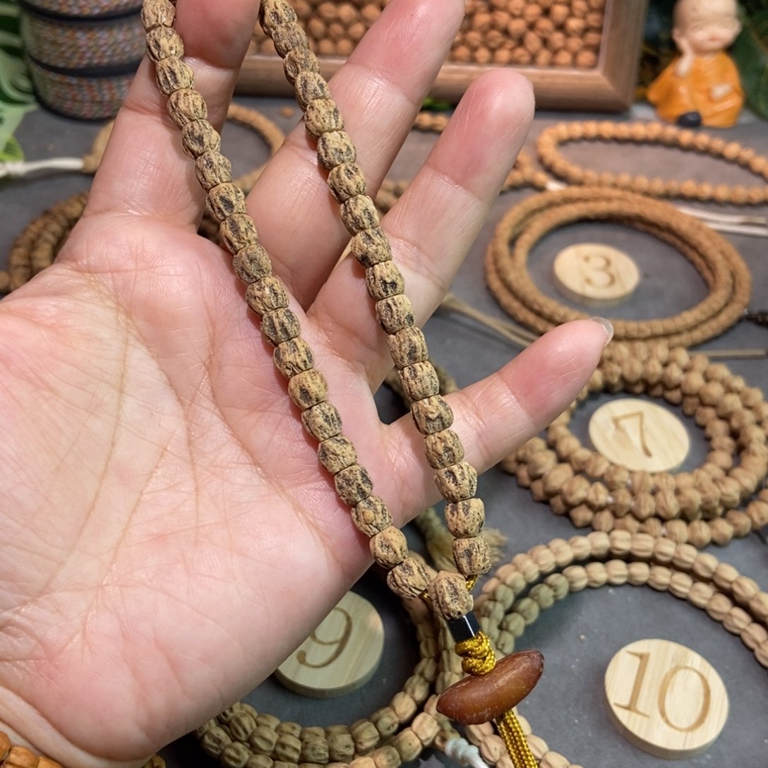 柏香籽/百香籽吊坠