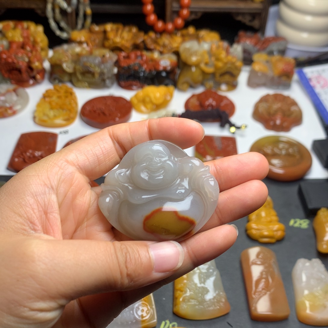 石英质玉（黄龙玉）挂件未镶嵌