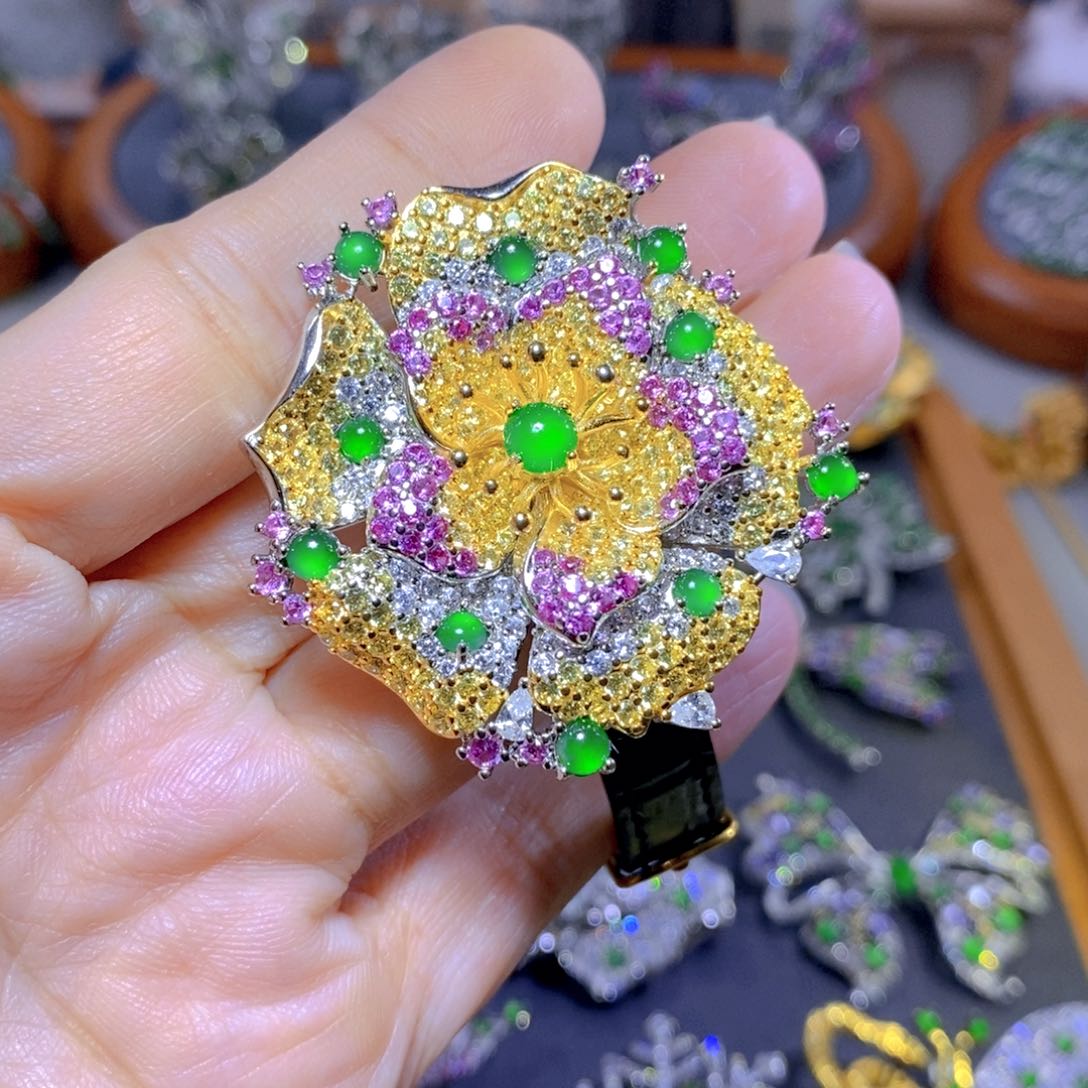 翡翠颈饰银S925镶嵌天然翡翠