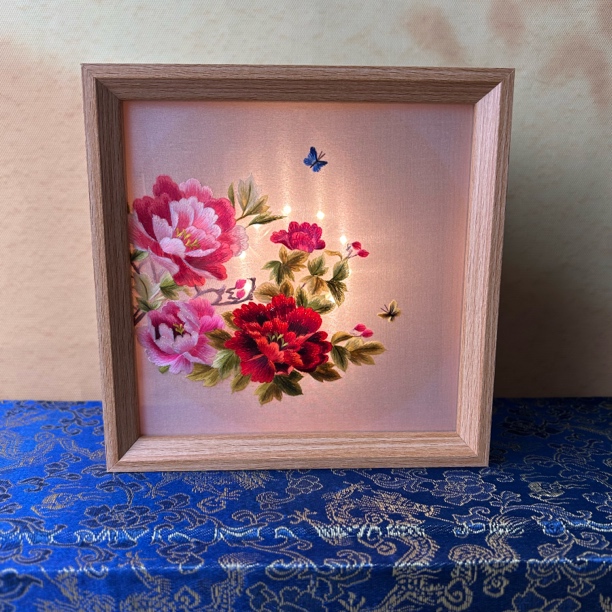 非遗苏绣纯手工绣小夜灯