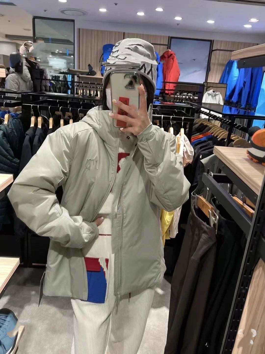 户外防风保暖连帽棉服