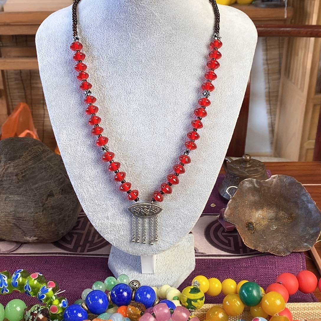 玻璃颈饰3865969799900