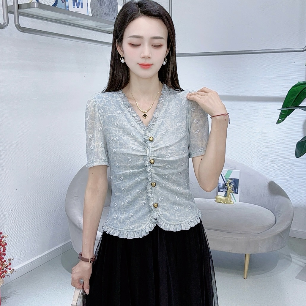 A8289夏季新款时尚V领蕾丝衫女短袖衬衫褶皱百搭上衣