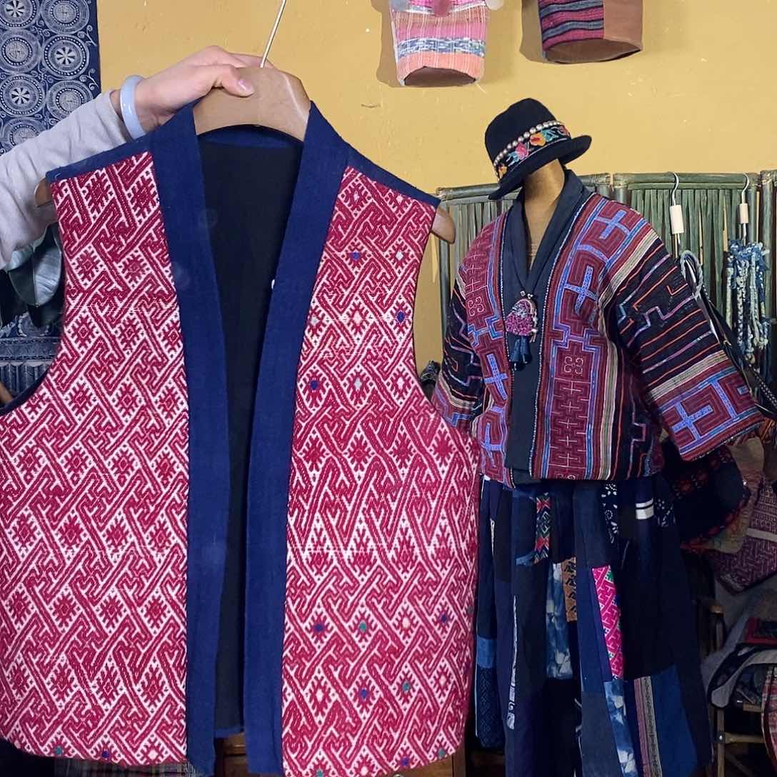 织绣手工制作马甲