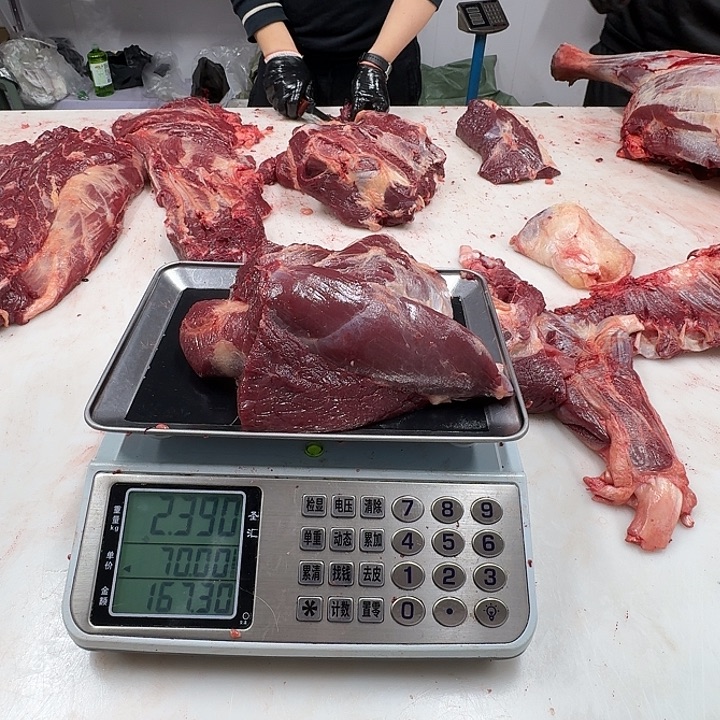 長***，12中国大陆马腿肉