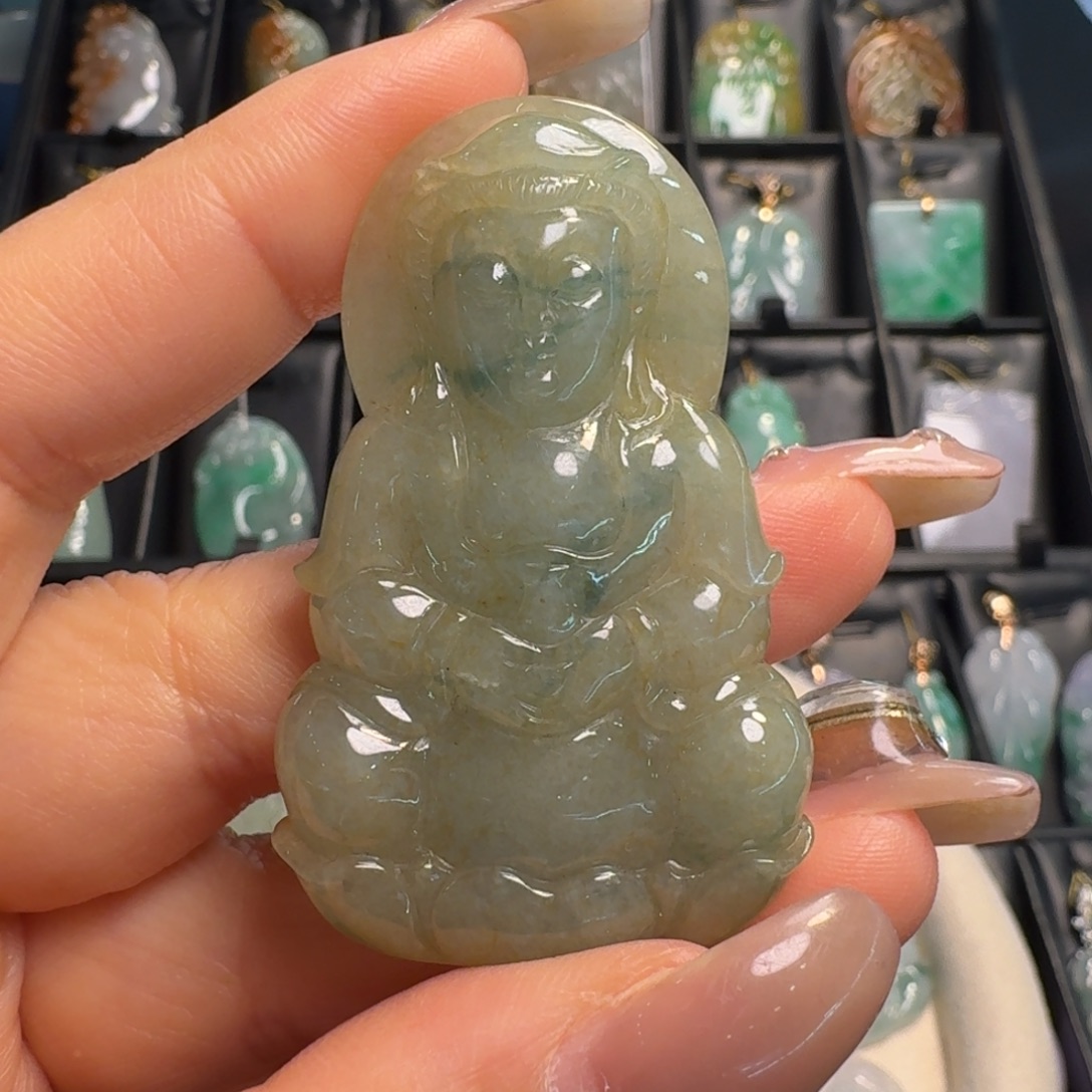 来***旺翡翠未镶嵌颈饰观音