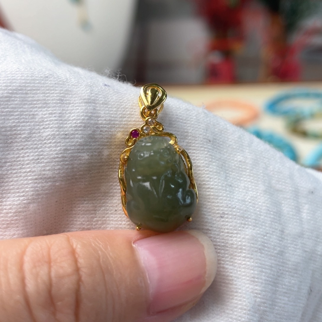 南红玛瑙配饰银S925镶嵌