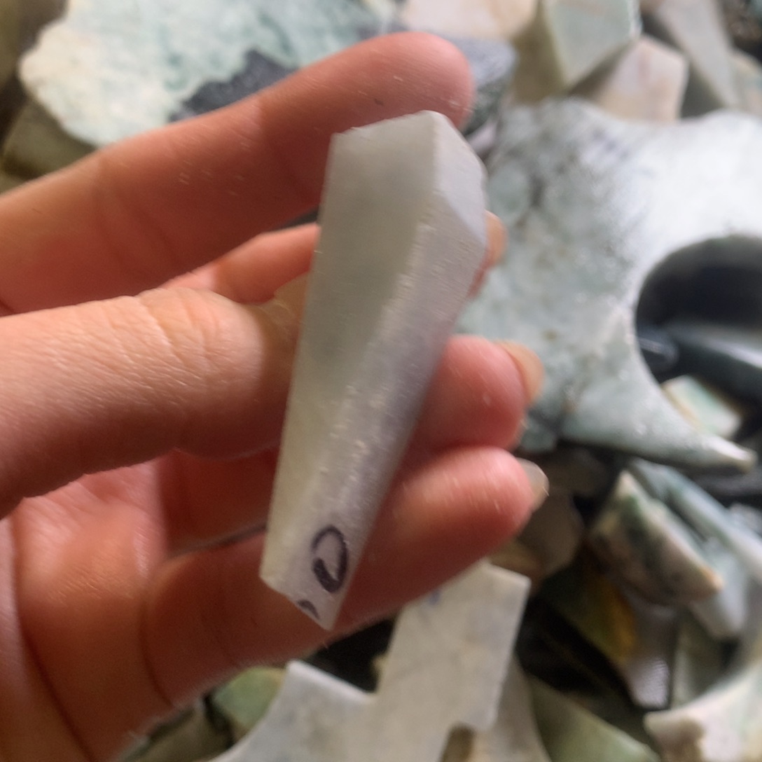 翡翠颈饰未镶嵌缅甸翡翠