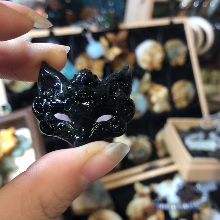 岫玉未镶嵌岫玉挂件