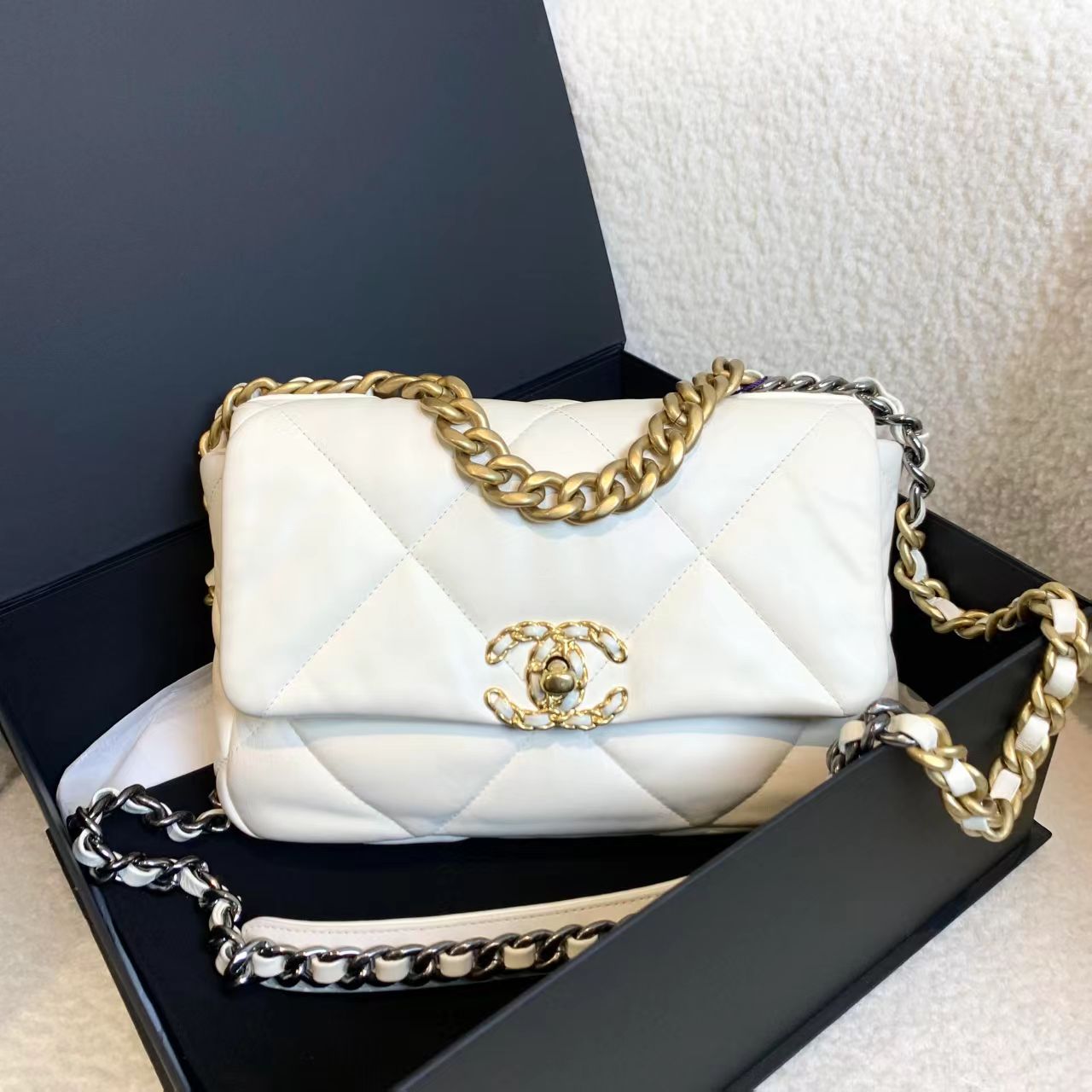 99新 Chanel/香奈儿 壹臻/22P白金羊19bag小号35291172