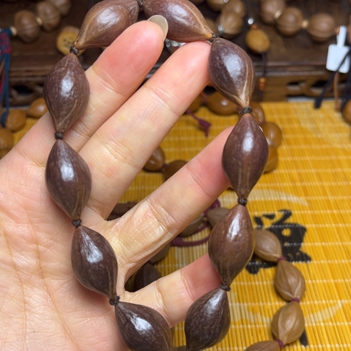 橄榄核手串/手链冬*人紫皮核手串1.5左右
