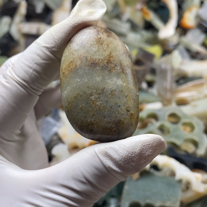 软玉未镶嵌珠宝半成品